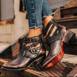 Freebird by Steven Belgium Black Size 10